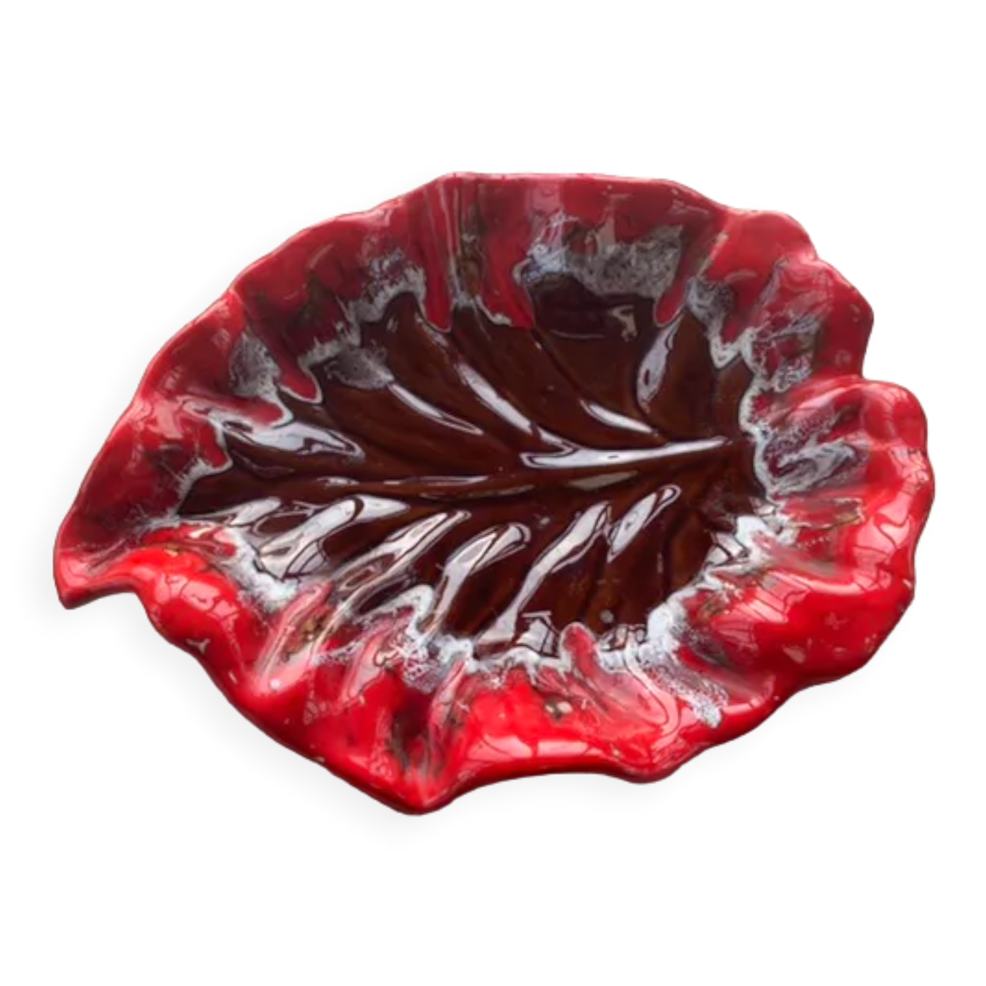 Leaf-shaped fruit cup, slip, enamelled ceramic stamped Vallauris, vintage 196