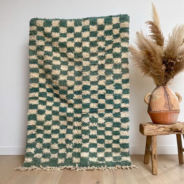 Tapis berbère en laine damier bleu et blanc