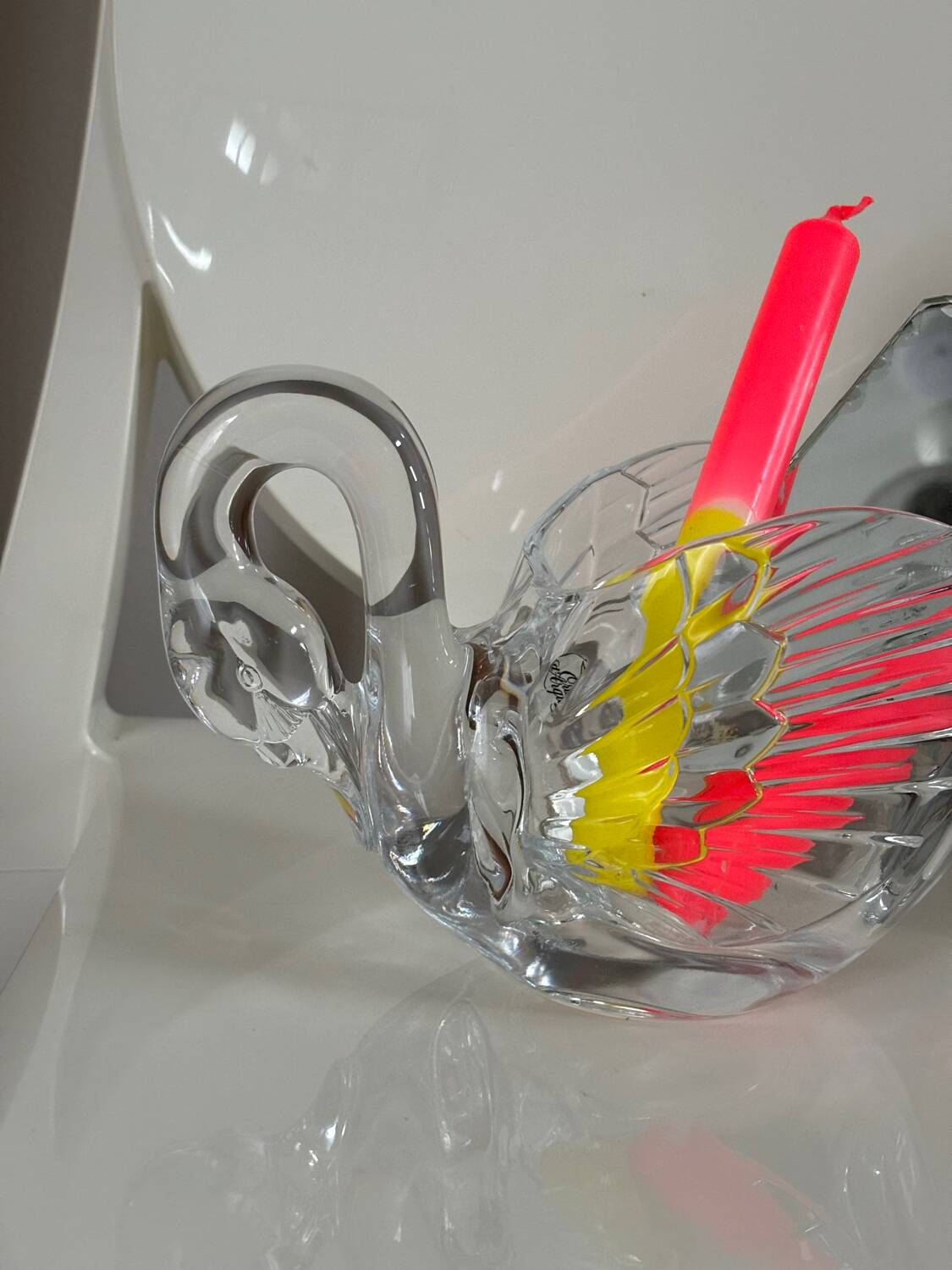 Arques crystal swan flowerpot