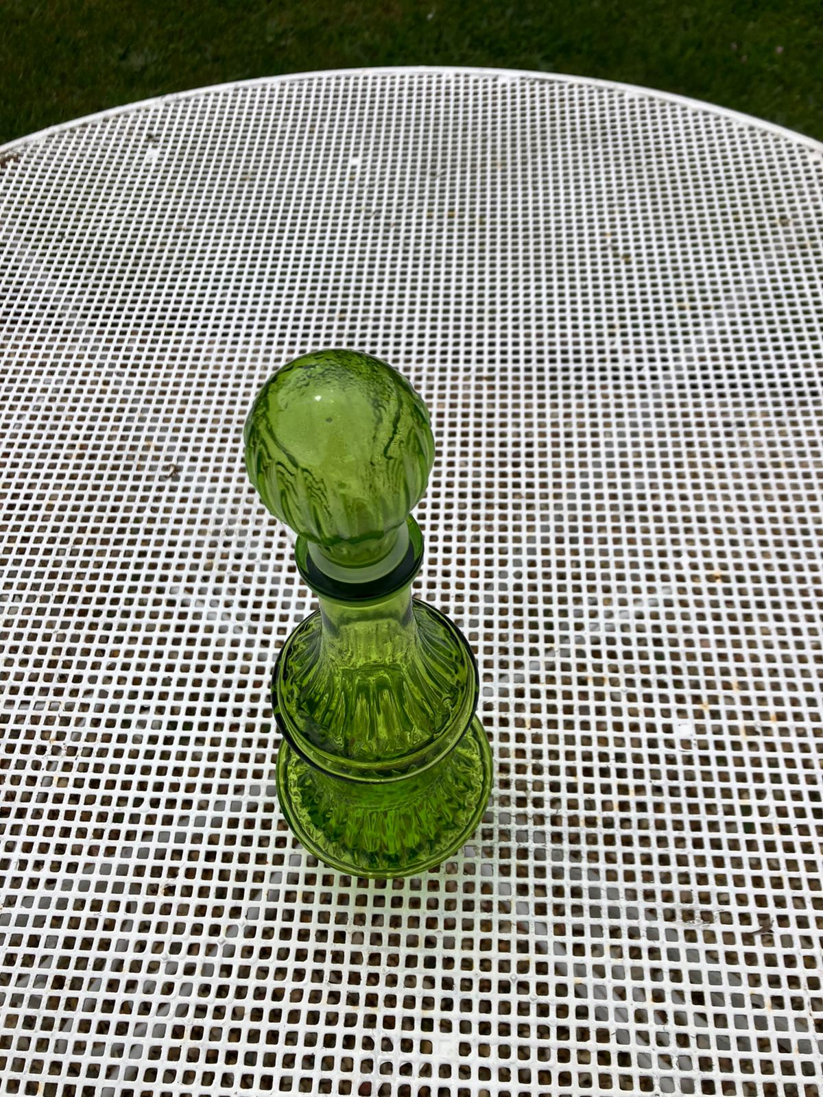 Glass decanter