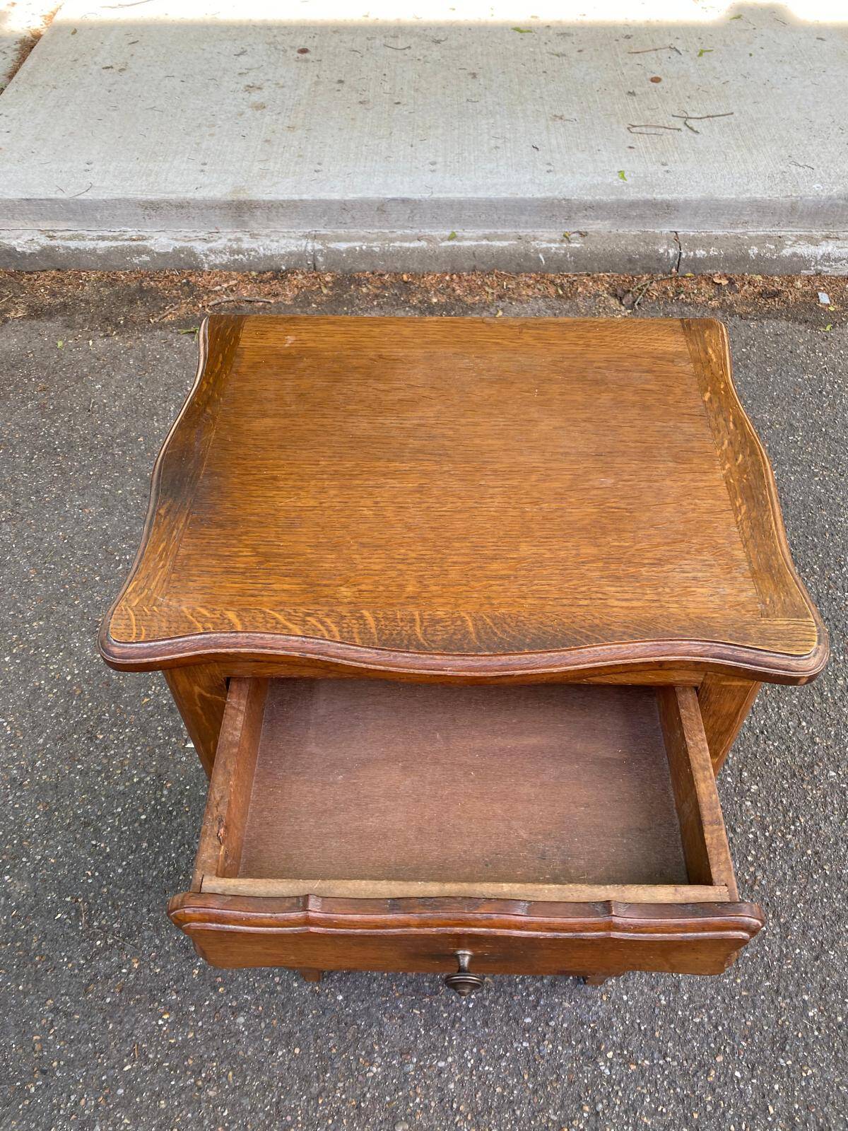 Commode confiturier table de chevet louis XV en bois