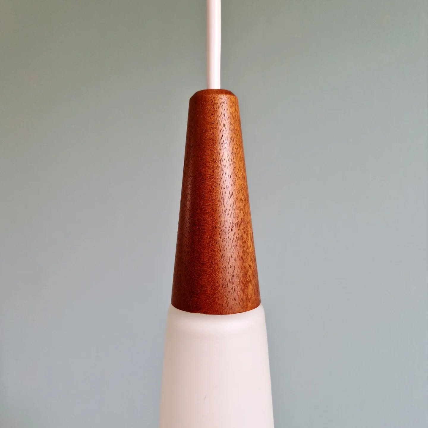 Scandinavian suspension in satin white opaline, 1960.