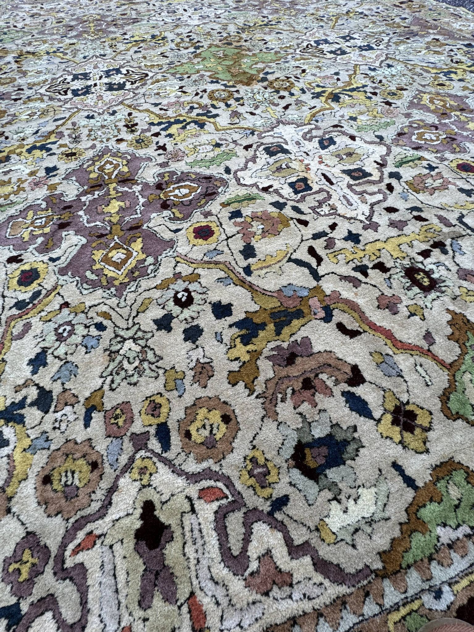 French Janus Lily Point Rug