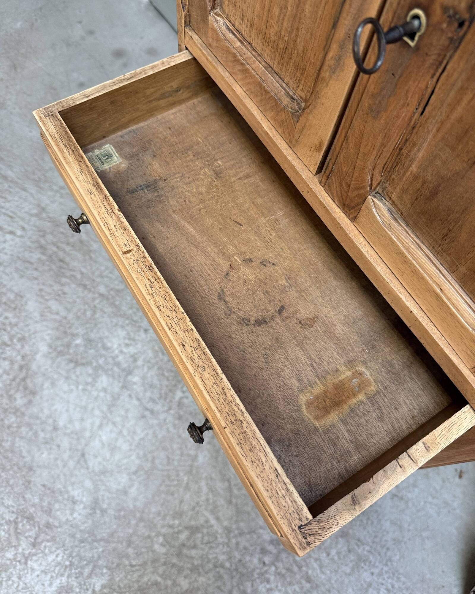 Small high buffet in walnut (renovated)