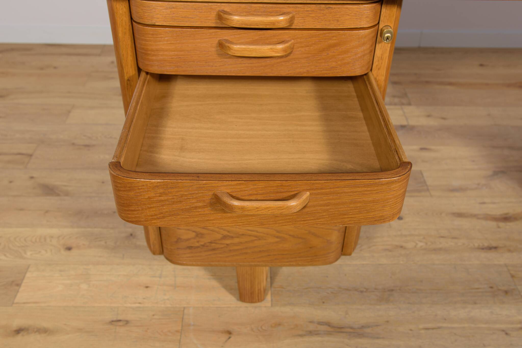 Art Deco Oak Freestanding Desk by Gunnar Ericsson for Facit AB Buromöbel