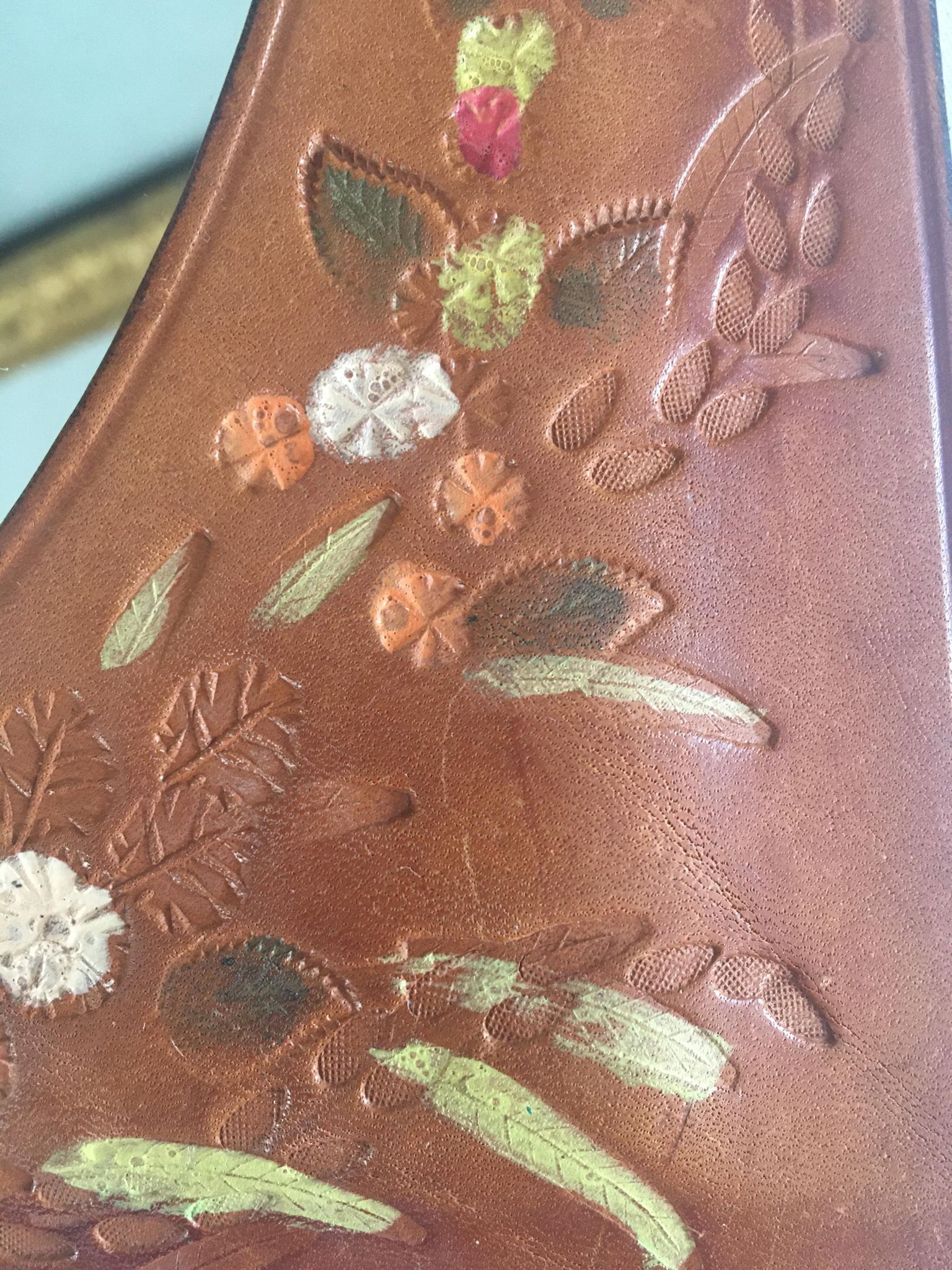 Vintage mirror all in leather 25x20cm
