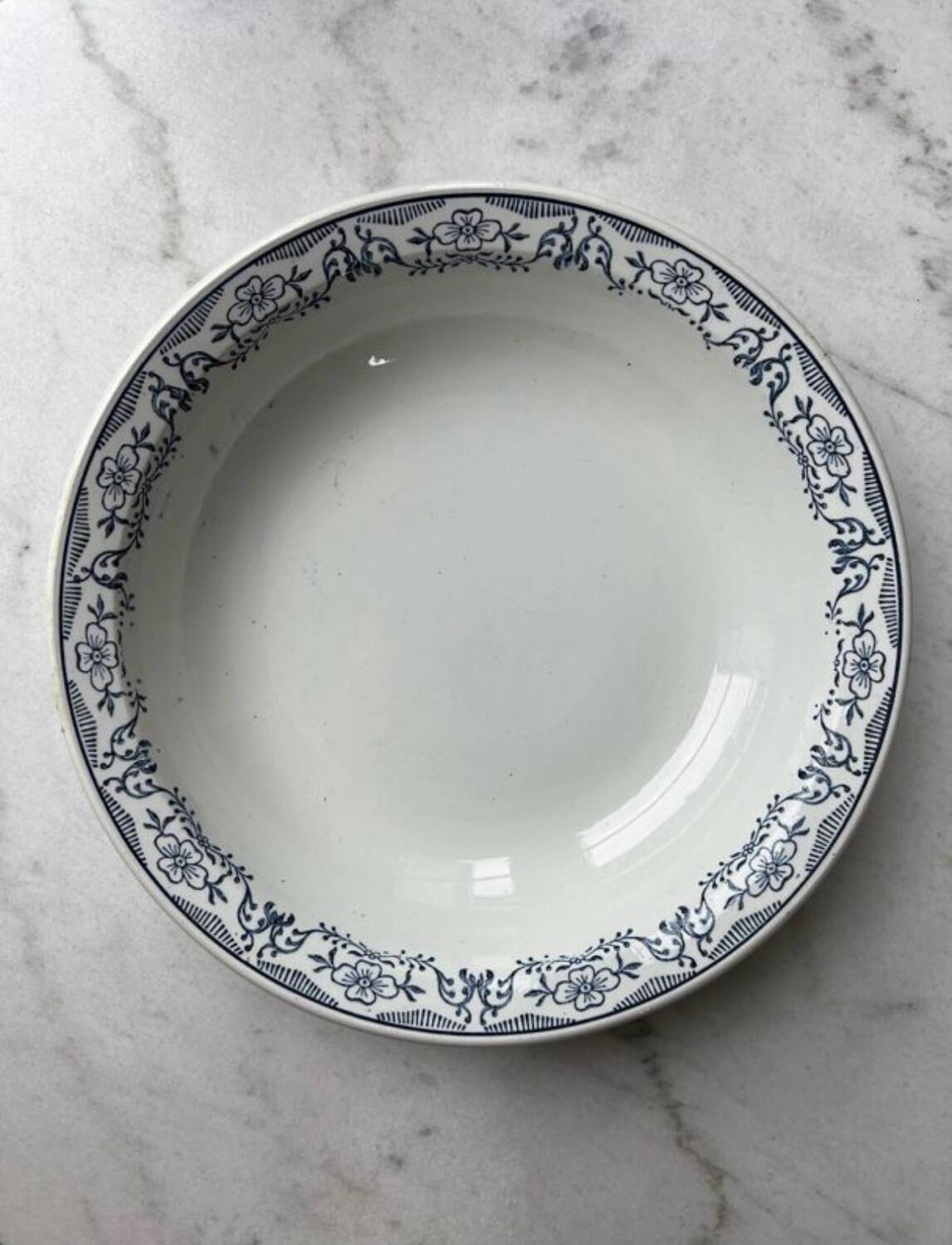 Plate - salad bowl St Amand