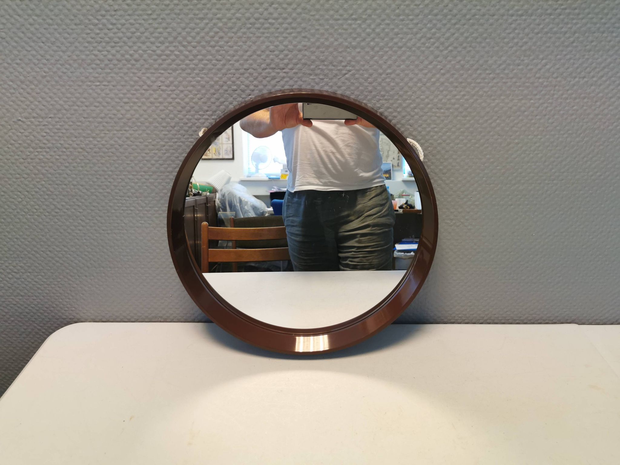 Miroir rétro des années 1970, de Danish Design, fabriqué au Danemark.