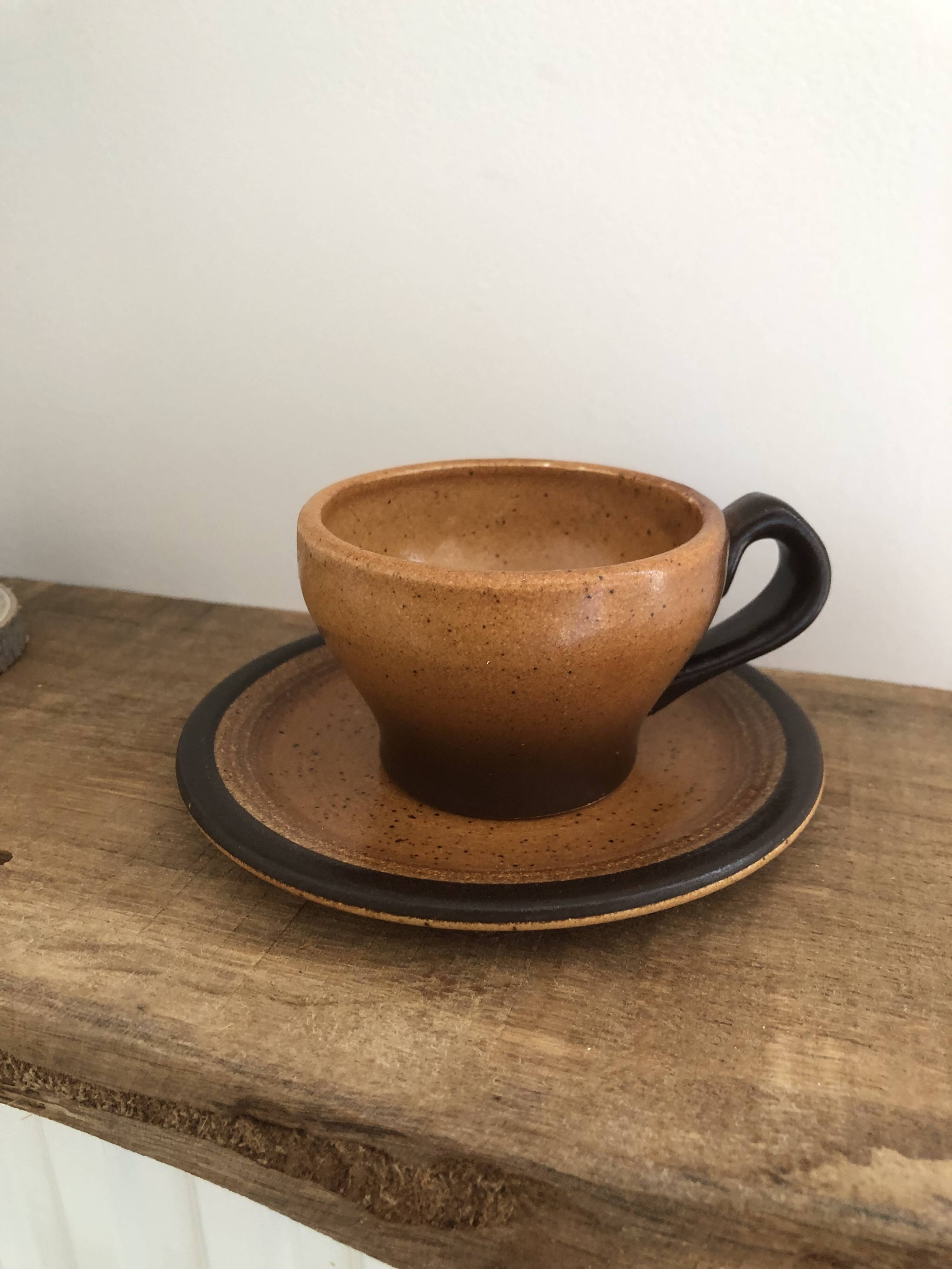 Tasse et soucoupe grès céramique