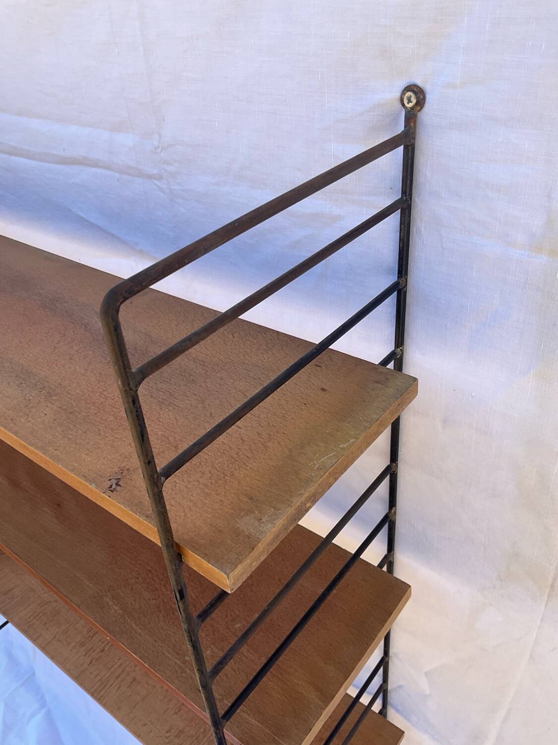 1960s String shelf in teak and metal