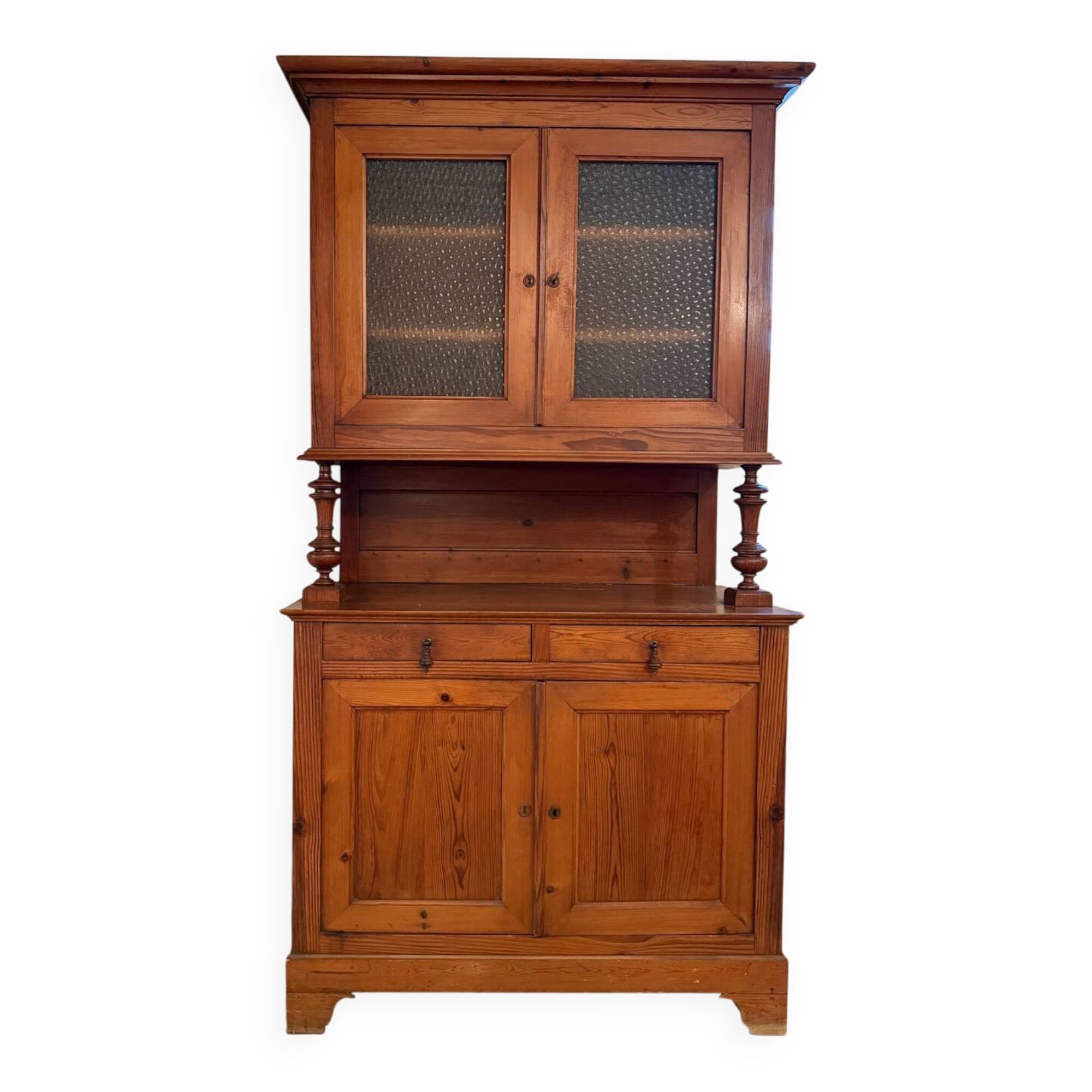 Solid pine dresser