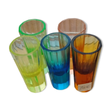 5 petits verres multicolore