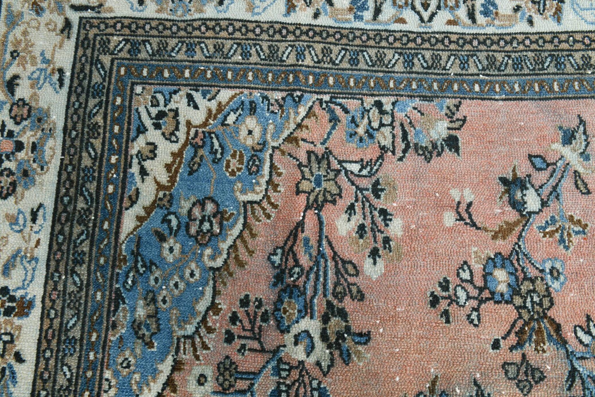 Tapis persan classique bleu et saumon, 318x410 cm