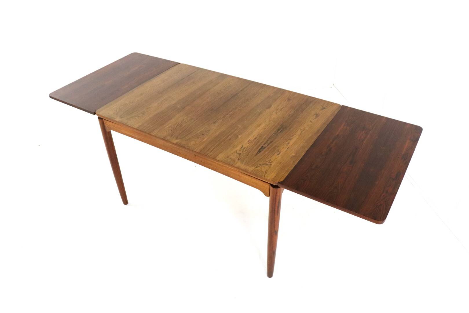 Extendable rectangular dining table in rosewood 'Emmedingen'