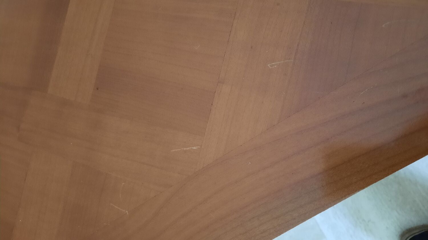 Table de salle à manger