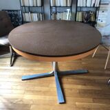 Formica round extendable table