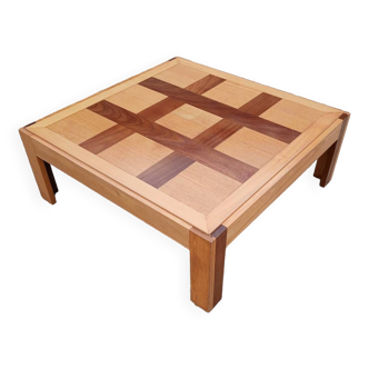 Artisanal coffee table