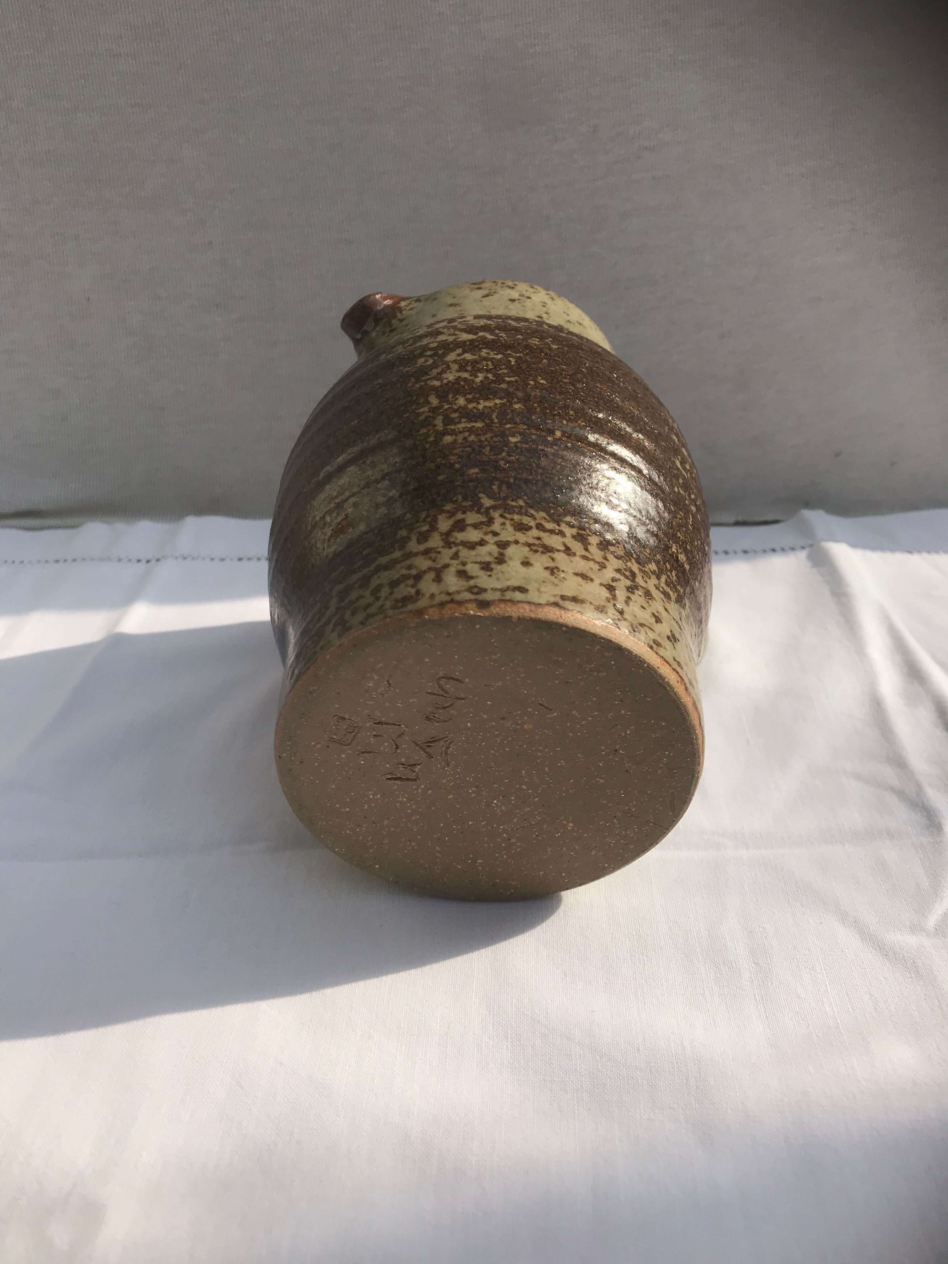 Former pitcher grey sandstone