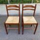 2 chaises de cuisine carrées en bois massif paillées