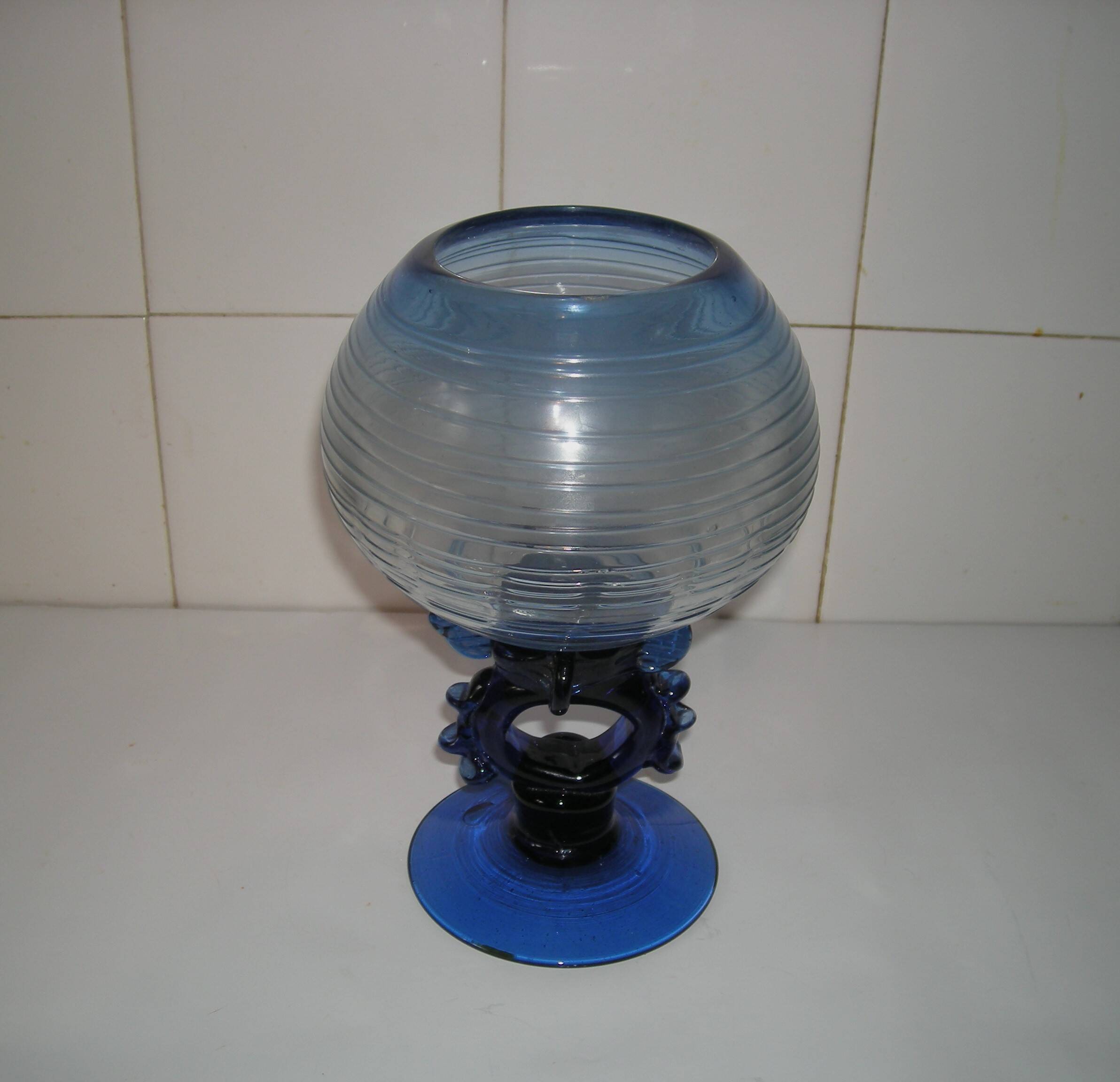 Coupe de verre Murano décorative bleu cobalt