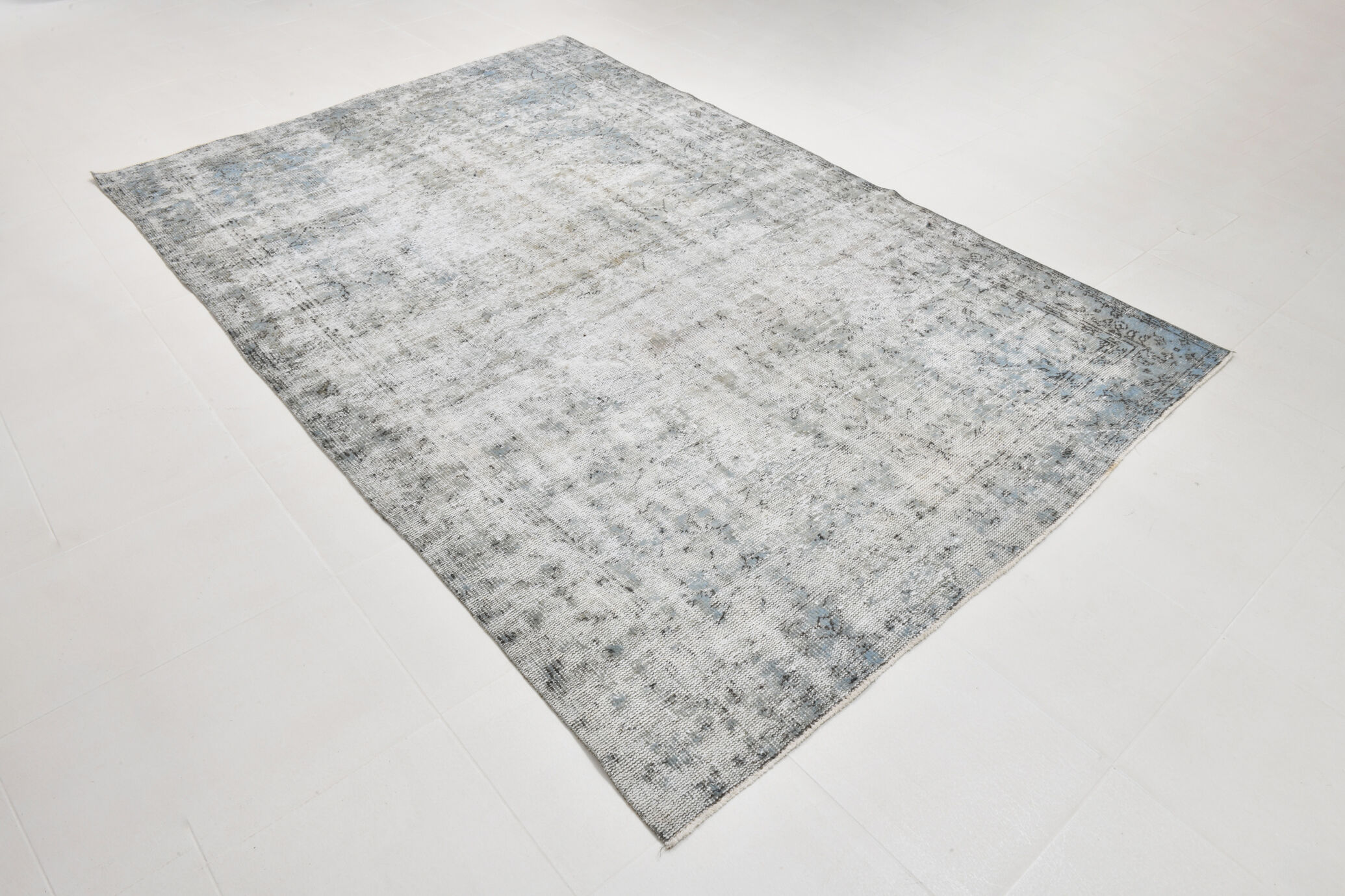 Classic gray & blue vintage rug 300x199cm
