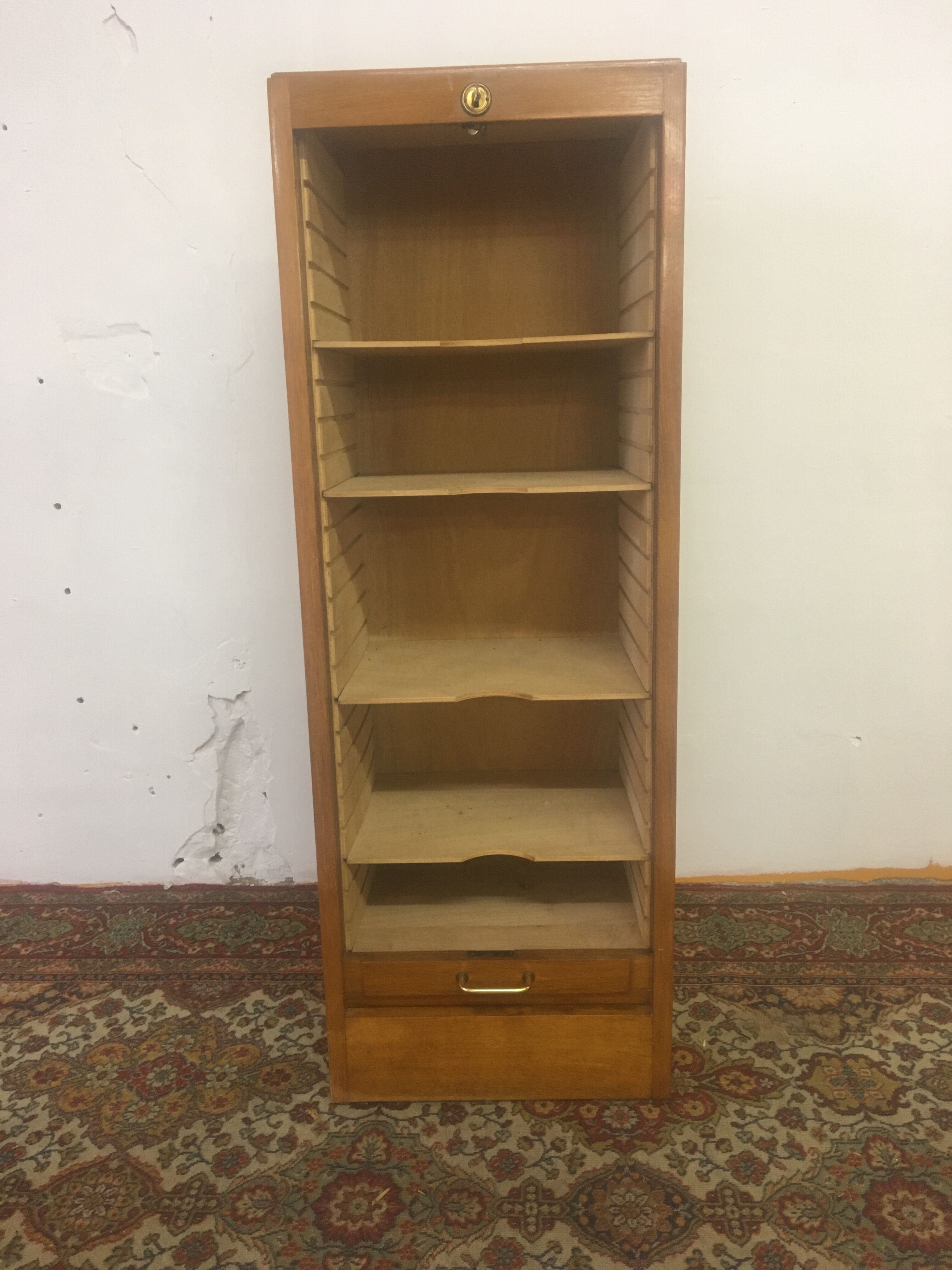 Old curtain cabinet cabinet