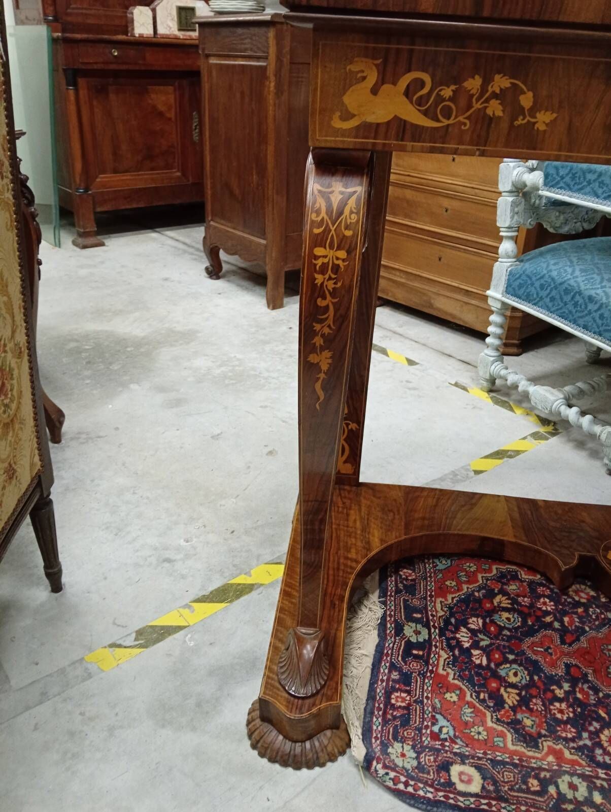 Charles X period console in walnut and marquetry – circa 1825-1830