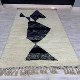Beni Ouraine wool rug, size 150 x 250 cm