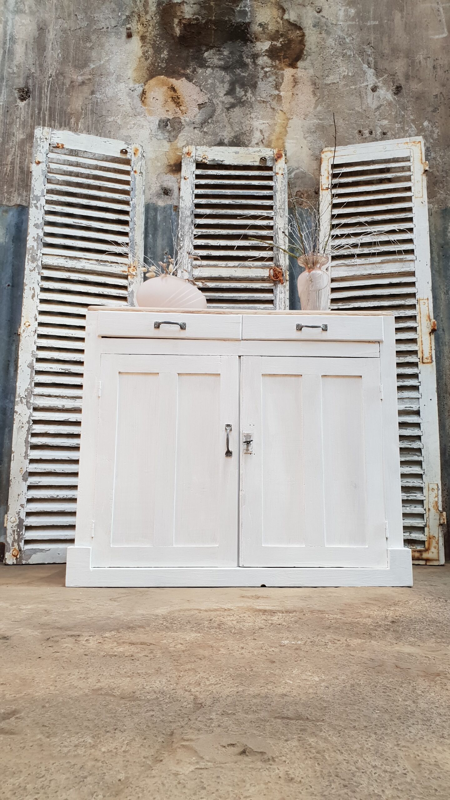 Buffet parisien vintage
