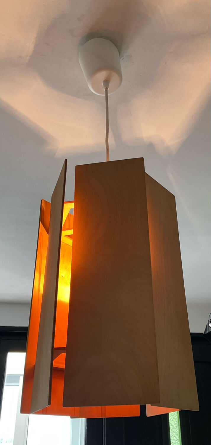 Scandinavian wooden pendant lamp