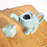 Small ceramic cat teapot