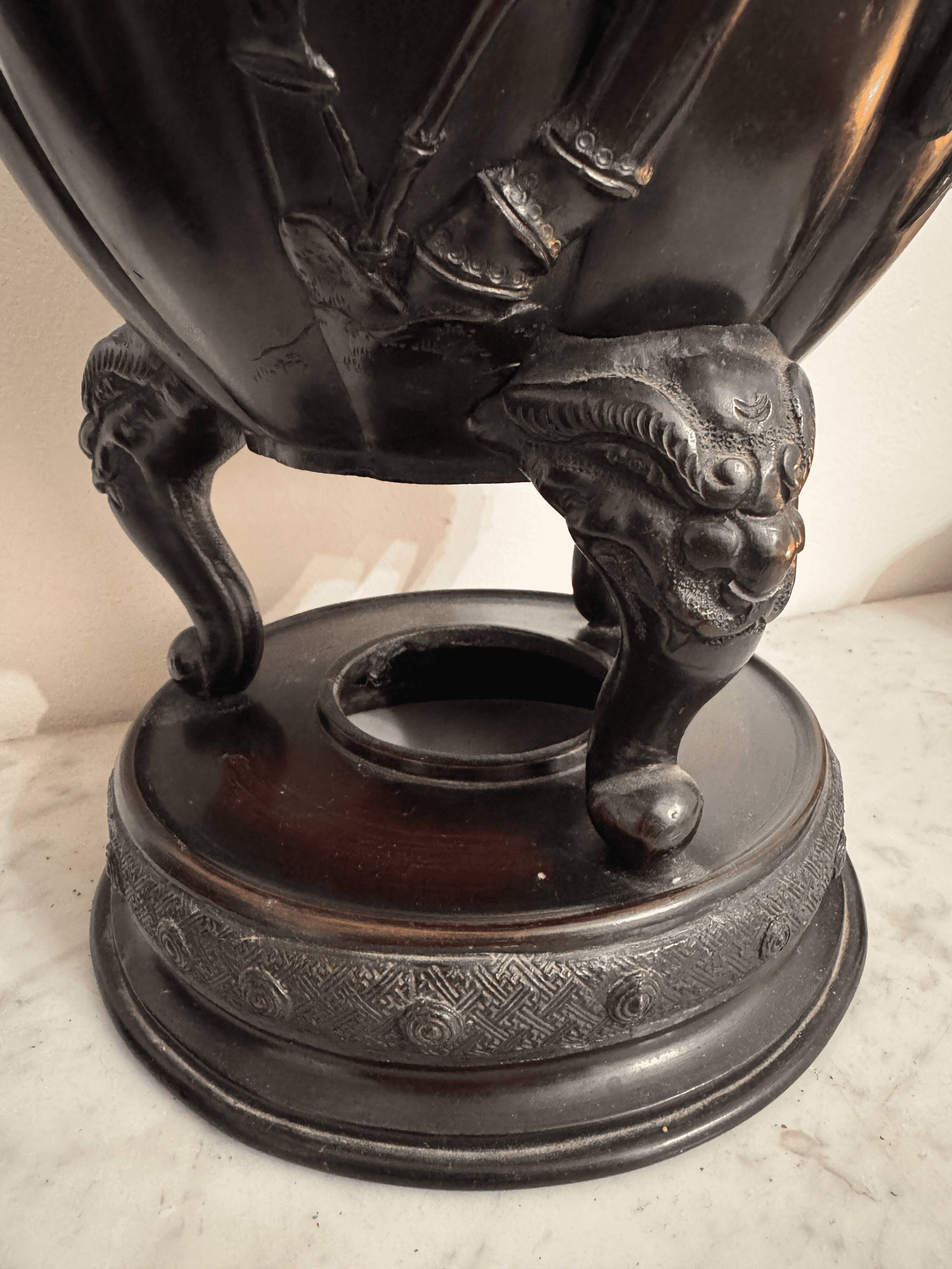 Chinese bronze vases