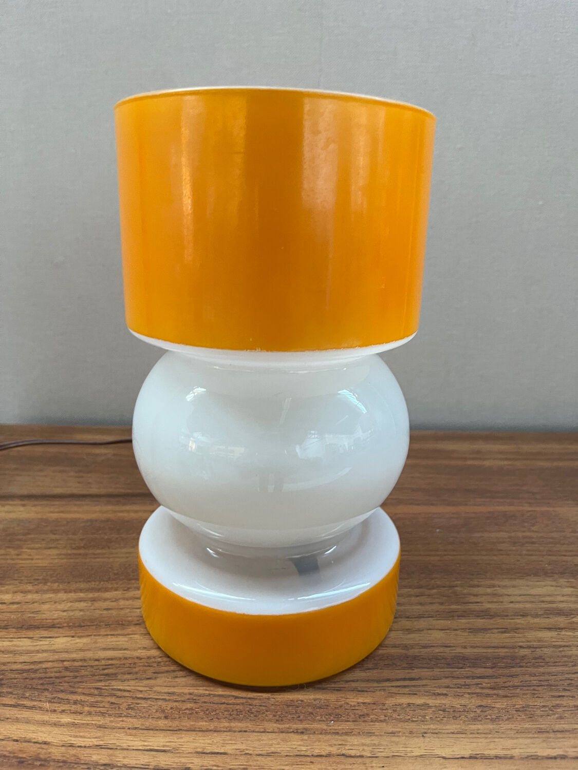 Lampe vintage en opaline