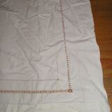 Metis or former linen cloth to 3 rows of days with returns