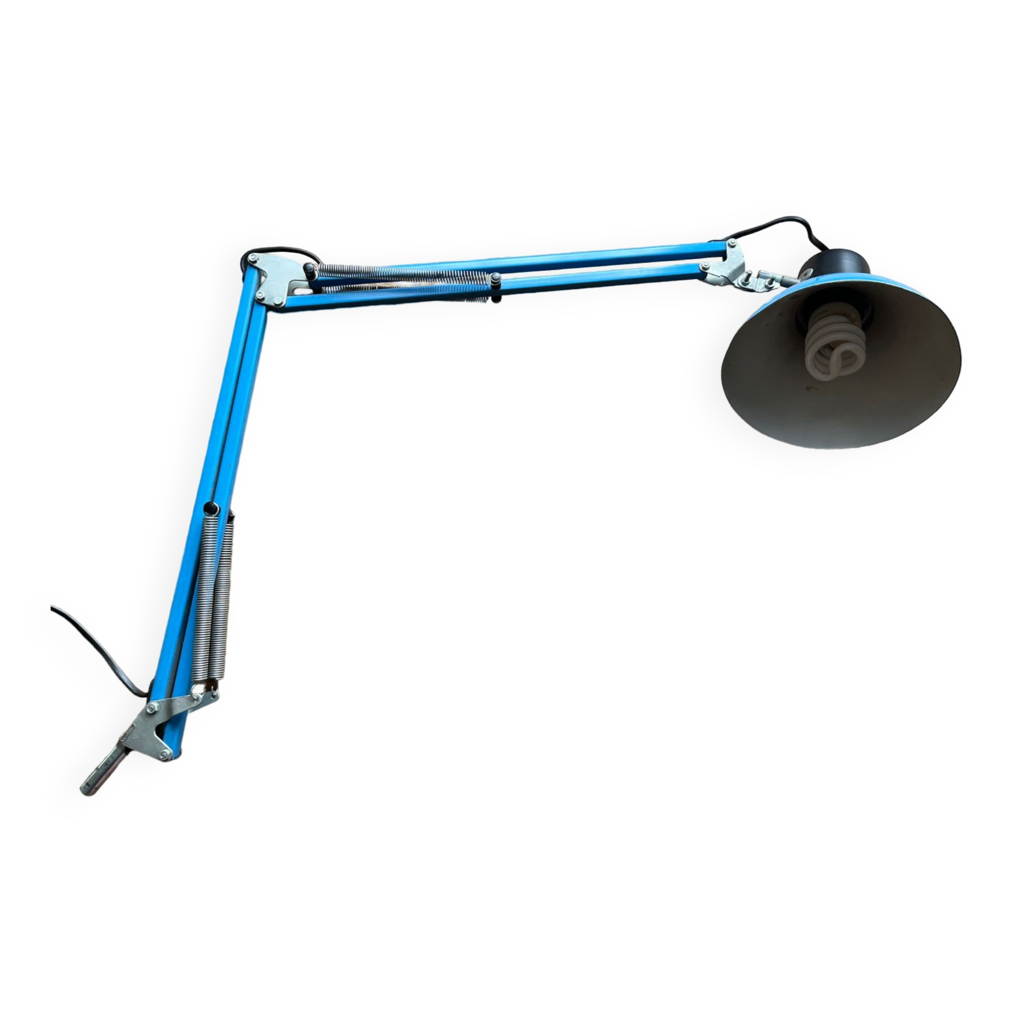 Twist style articulated lamp