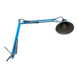 Twist style articulated lamp