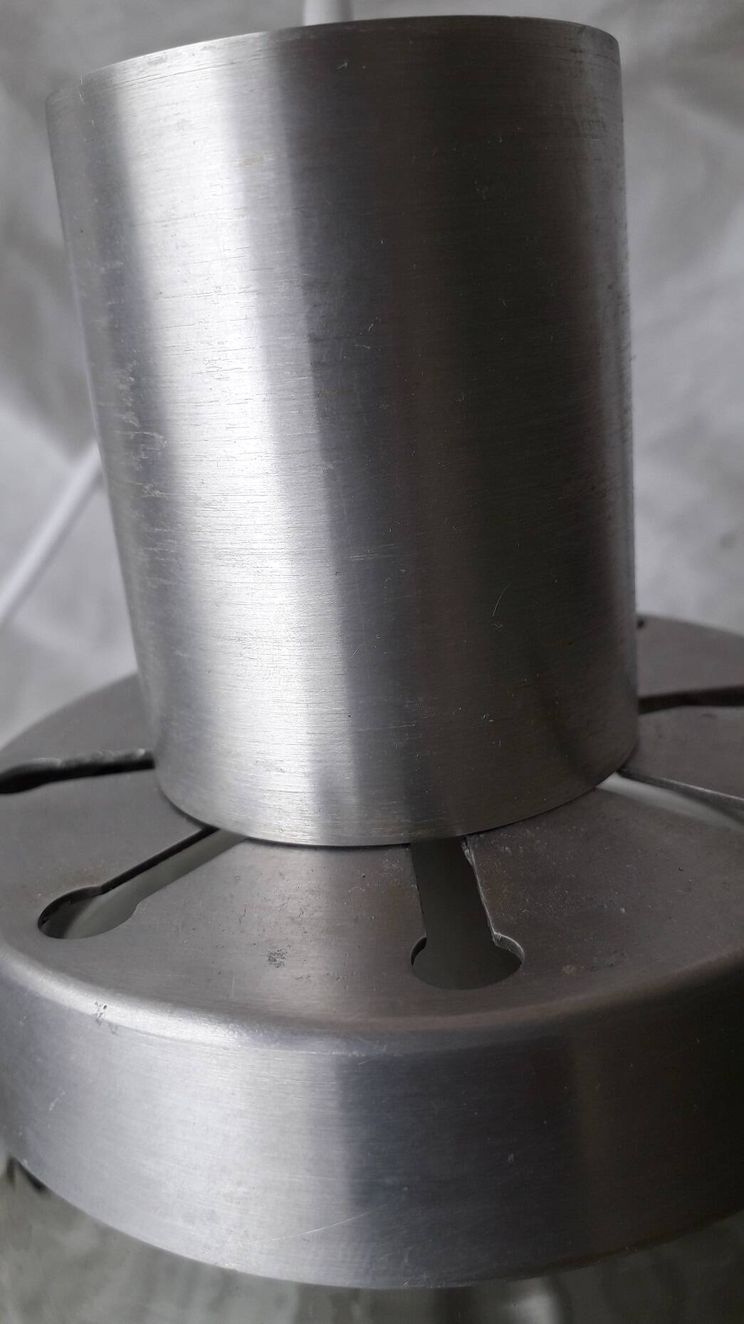 Glass suspension Raak