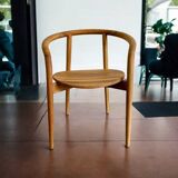 Chaise en bois avec assise tressée