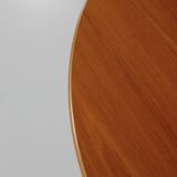 Wooden "Tulip" table by Eero Saarinen for Knoll Studio, USA 1958.