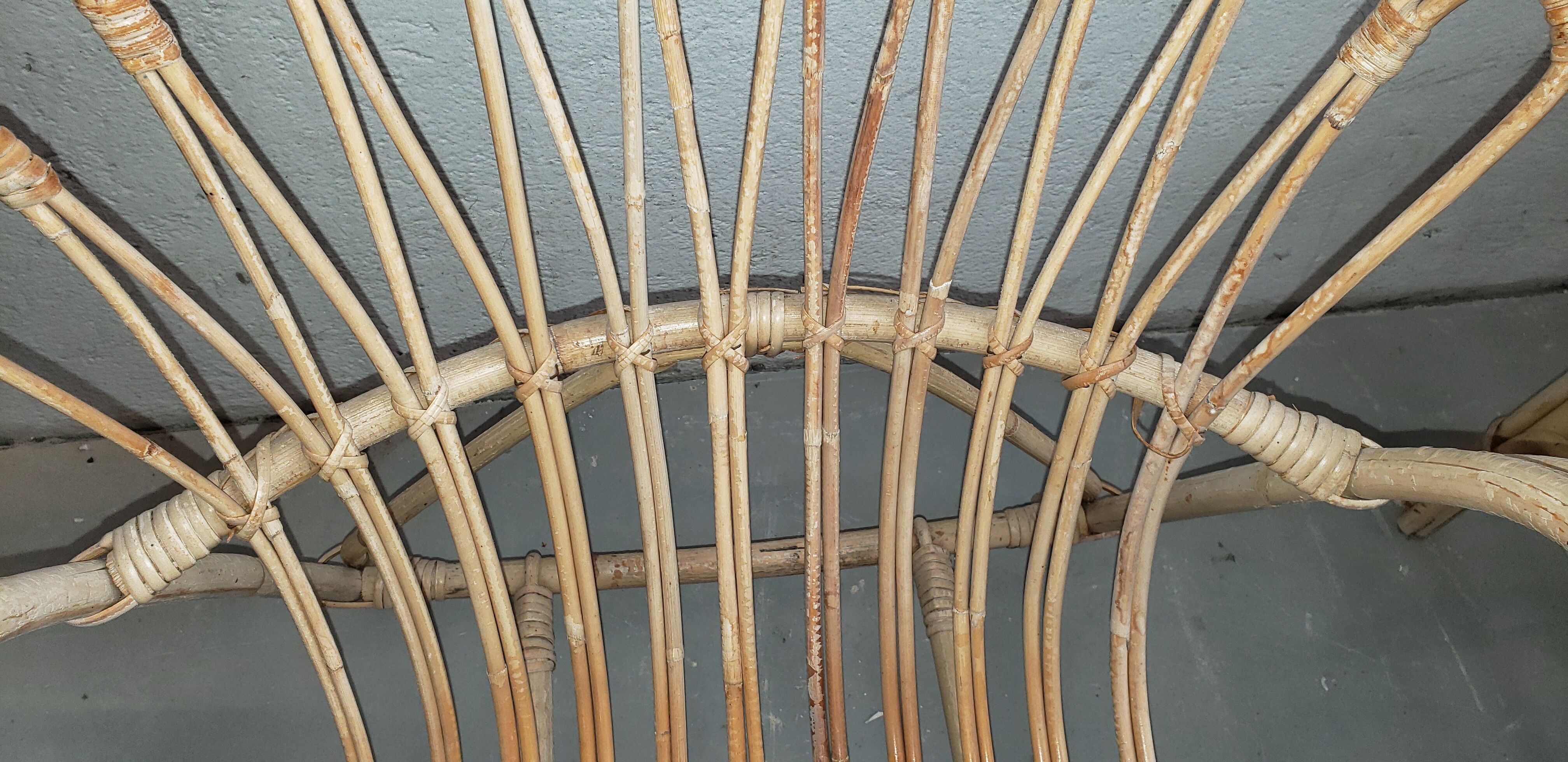 Set chairs and table bamboo and rattan year 70