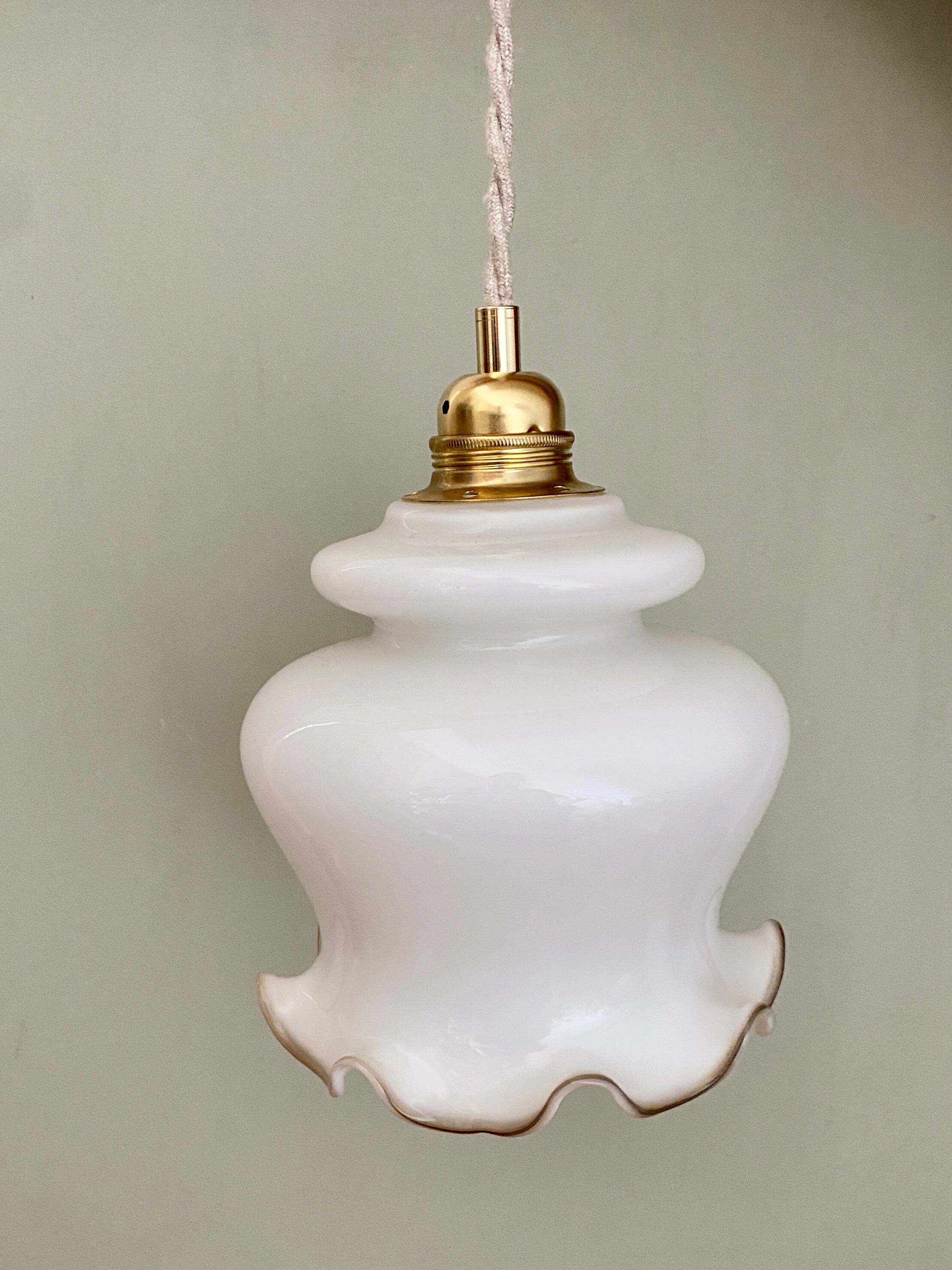 Vintage globe pendant lamp in white opaline