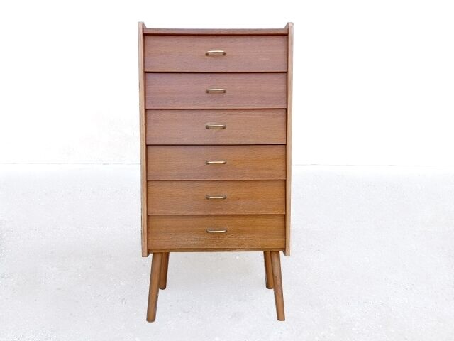 Chiffonnier vintage des années 1960 avec pieds inclinés