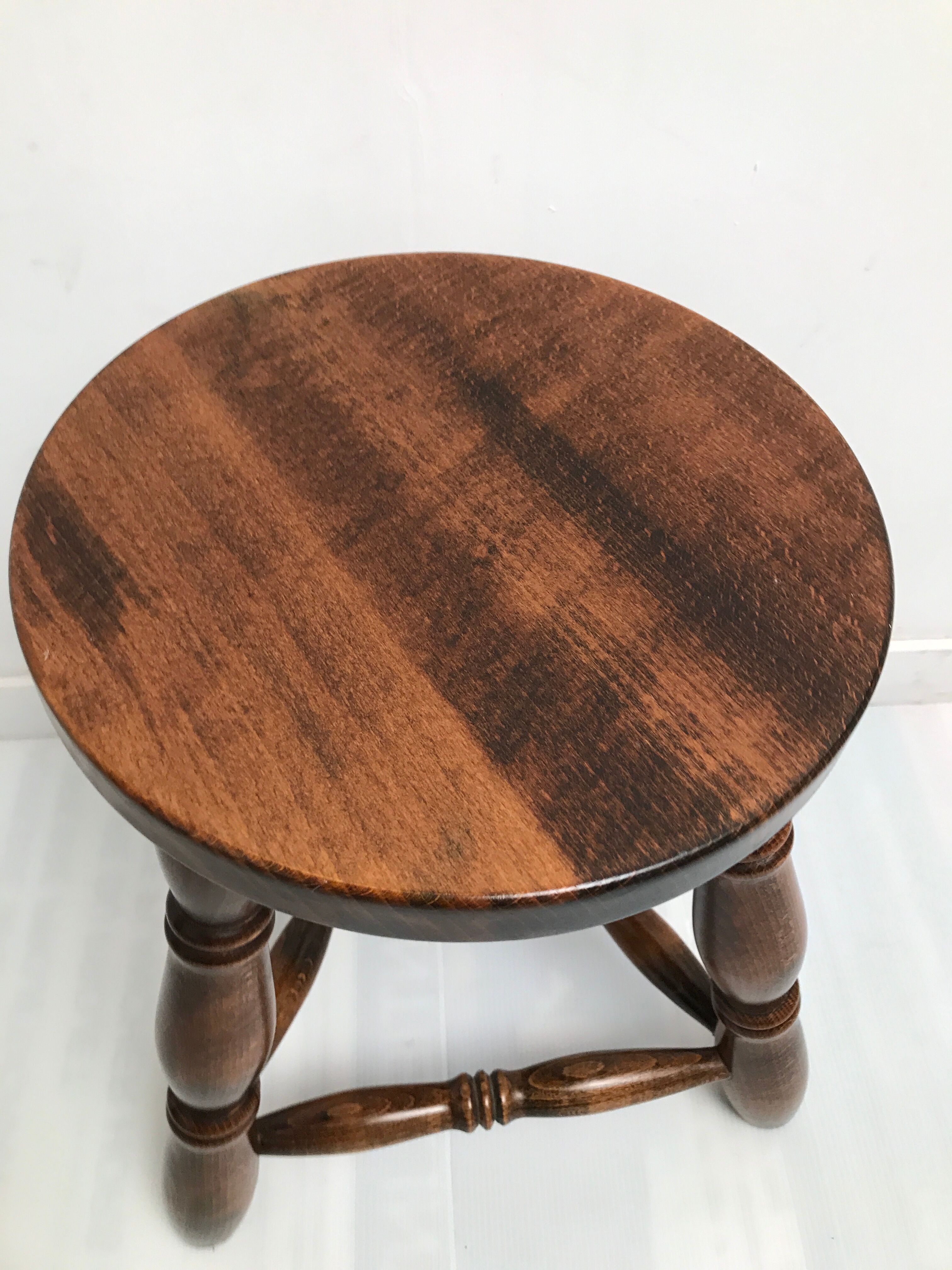 Wooden stool tripod foot