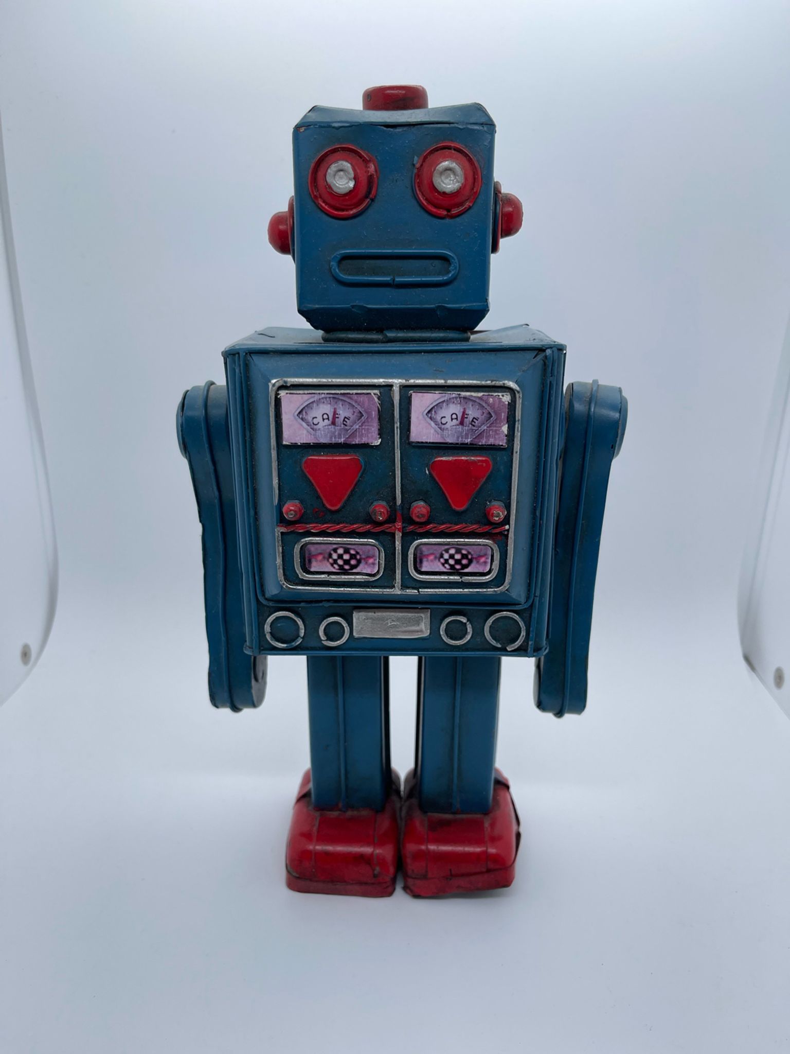 Robot ancien - métal/tôle peint - style tin toys - vintage