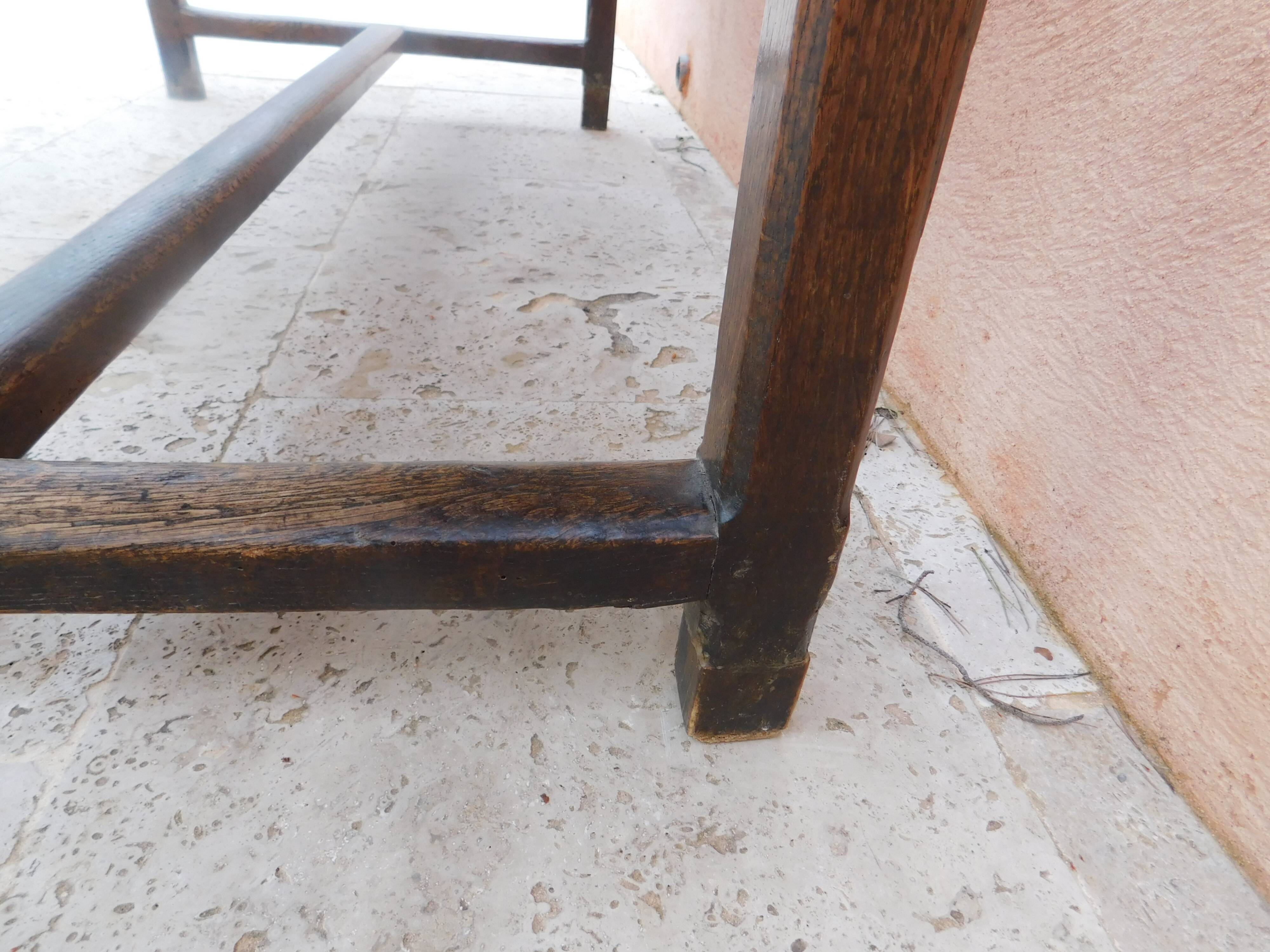 Farm table