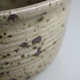 Salad bowl in pyrity sandstone signed