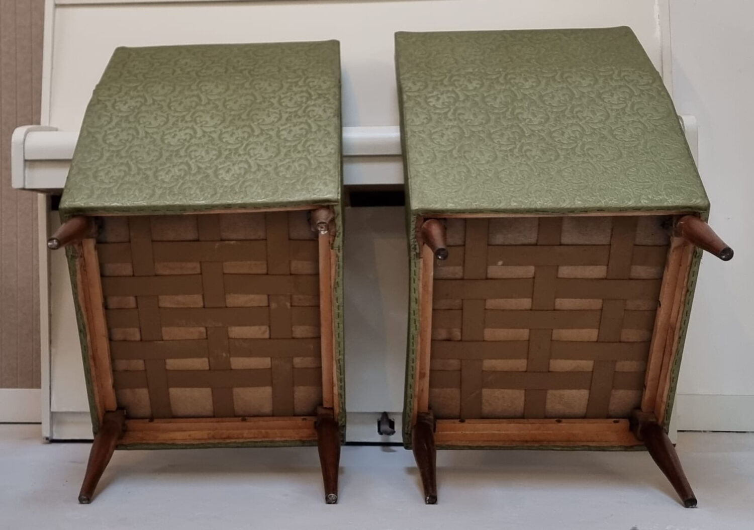 Fauteuils du milieu du siècle