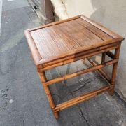 Table basse en bambou