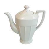Cafetière blanche en porcelaine ancienne