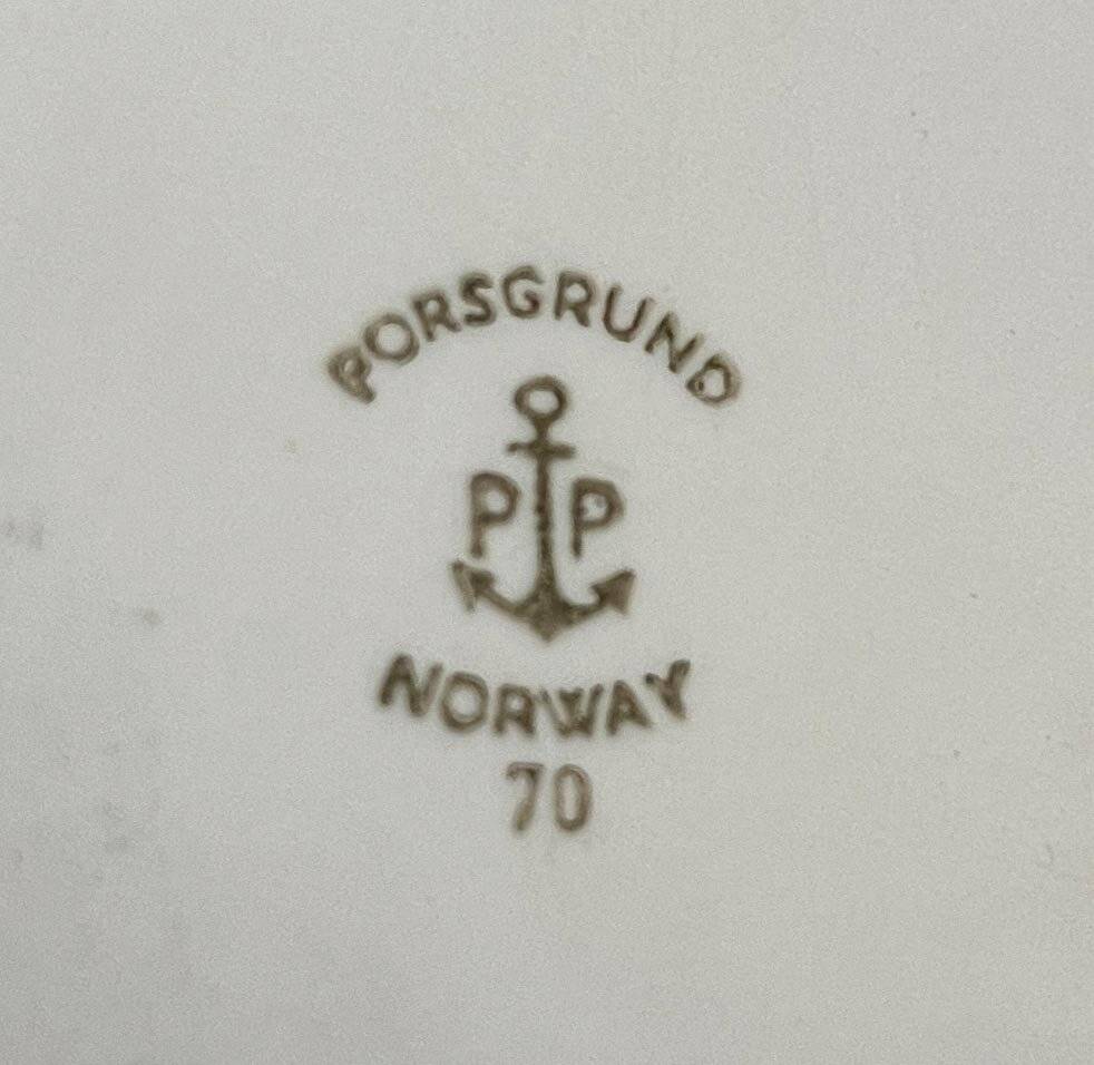 Mid-century porcelain fish wall plate from Porsgrund, Norway, 1960s.